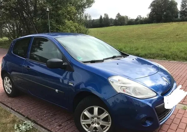 lubelskie Renault Clio cena 13800 przebieg: 157000, rok produkcji 2009 z Lubartów